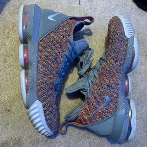 Lebron Basketball Shoes